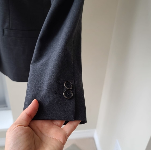 Beautiful Jones brand coat - Picture 4 of 5